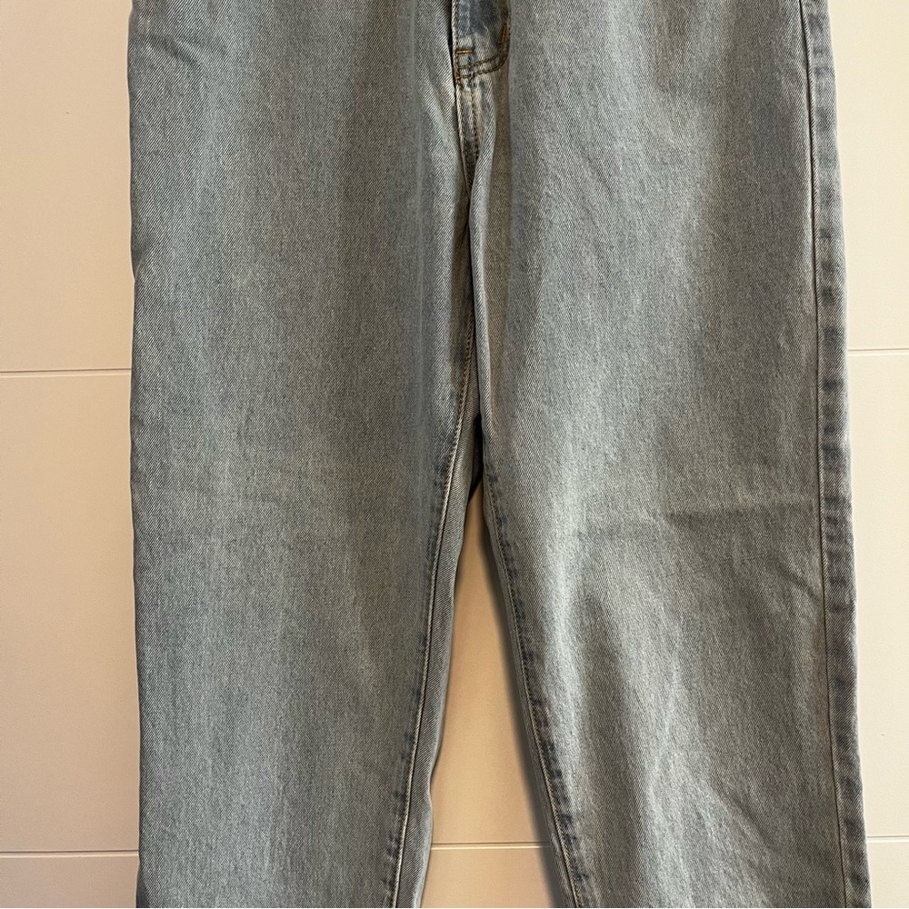 Missguided | NWT Riot High Rise Mom Jeans - Picture 4 of 13
